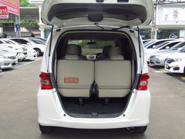 HONDA FREED 1.5E 2010/เกียร์ออโต้ ฟรีดาวน์/แถมประกันภัย รูปที่ 3