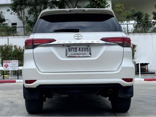 2020 TOYOTA FORTUNER 2.4V เครดิตดีฟรีดาวน์ รูปที่ 3