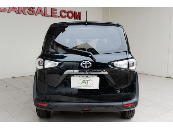 รถตู้ Toyota Sienta 1.5G ปี 17 C 7408 รูปที่ 3