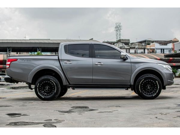 MITSUBISHI TRITON DOBLE CAB PLUS 2.4 GLS LIMITED PLUS 2016 รูปที่ 3