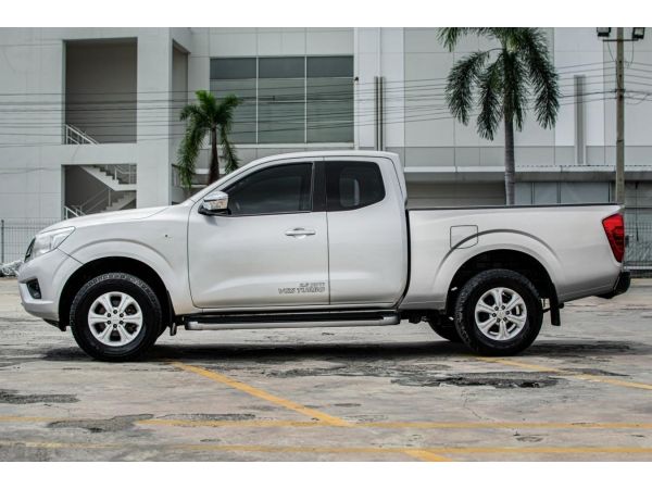 NISSAN NAVARA 2.5E KINGCAB NP300 CALIBRE ดีเซล รับประกันเครื่องเกียร์ 1 ปีเต็ม รถบ้านแท้ ไมล์แท้ ไม่มีประวัติการชน รูปที่ 3