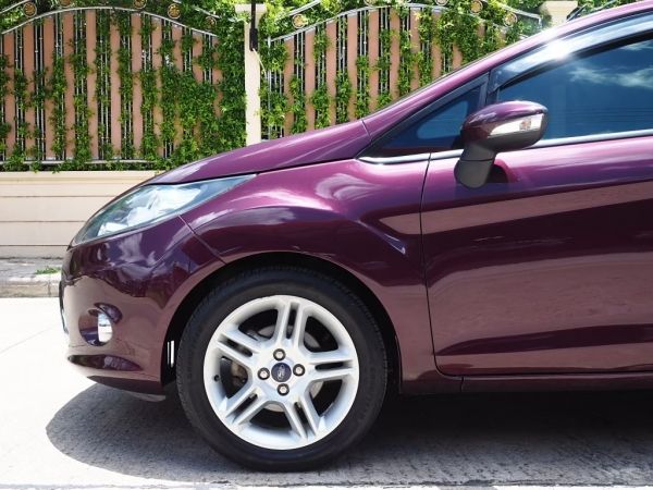 FORD FIESTA 1.5 SPORT SEADAN ปลายปี 2012 เกียร์AUTO สภาพนางฟ้า รูปที่ 3