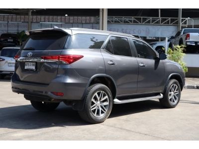 Fortuner 2.4 V ปี 2018 ฟรีดาวน์ ดอกเบี้ยเริ่มต้น 2.59% ผ่อนเดือนละ 17,xxx.- ออกรถ 14,800 บาทเท่านั้น รูปที่ 3