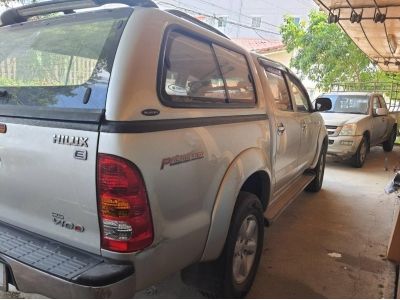 TOYOTA HILUX VIGO 4ประตู PRERUNNER 2.5 E เกียรธรรมดา ปี2010 (2553) รูปที่ 3