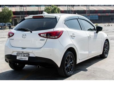 Mazda 2 1.3 Skyactiv High connect A/T ปี 2017 รูปที่ 3