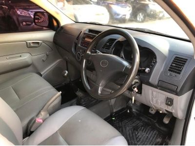 2011 TOYOTA HILUX VIGO SINGLE 2.7 เบนซิน CNG MT รูปที่ 3