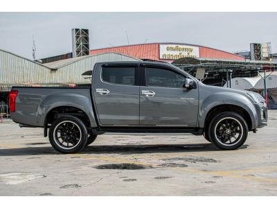 ISUZU D-MAX 1.9L DDI DOUBLE CAB HI-LANDER ไมล์วิ่ง 27,000 โลเท่านั้น ล้อแม็กซ์สวย รถบ้าน สีหายาก รับประกันเครื่องเกียร์กล่อง 1 ปีเต็ม รูปที่ 3