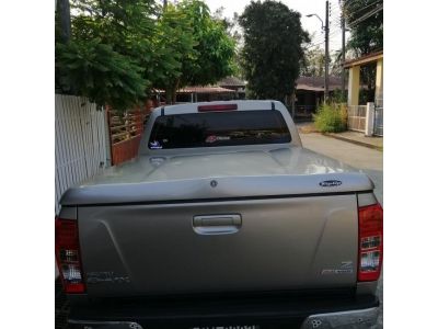 ขายรถ Isuzu Dmaz Hilander Z Cab 4 2500 MT สีทอง ปี 2013 ใส่TopUp ตรงรุ่น รูปที่ 3