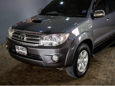 TOYOTA FORTUNER 3.0V 2WD เกียร์AT ปี11 รูปที่ 3