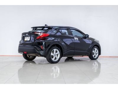 2018 TOYOTA  C-HR 1.8  ENTRY  ผ่อน 6,028 บาท 12 เดือนแรก รูปที่ 3