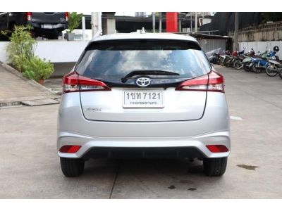 2020 Yaris 1.2Spot premium AT โตโยต้าชัวร์บางกอก รูปที่ 3