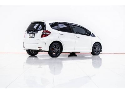 2011 HONDA JAZZ  1.5 SV   ผ่อน 3,841 บาท 12 เดือนแรก รูปที่ 3