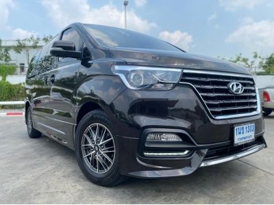 2020 HYUNDAI H1 2.5 DELUXE TOP เครดิตดีฟรีดาวน์ รูปที่ 3