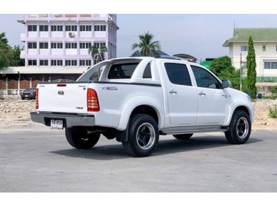 2010 TOYOTA HILUX VIGO, 2.5 E DOUBLE CAB PRERUNNER รูปที่ 3