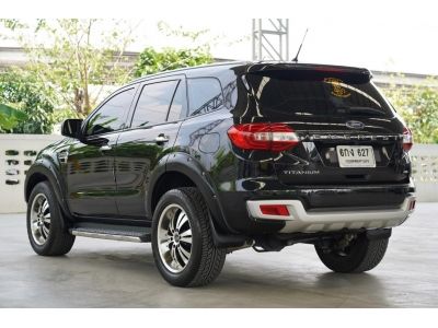 ขาย 2016จด17 ford everest 3.2  4wd titanium สีดำ รูปที่ 3