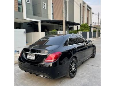 ตัว TOP สุด Mercedes-Benz C350e AMG Dynamic สีดำ เบาะแดง รูปที่ 3