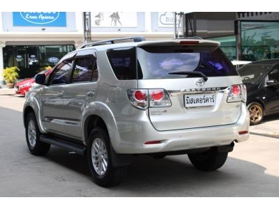 2012 TOYOTA FORTUNER 3.0 V  VNTURBO *ดบ.เริ่ม 2.79% ฟรีดาวน์ แถมประกันภัย รูปที่ 3