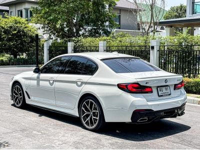 BMW 530e M-Sport (G30) ปี 2022 รูปที่ 3