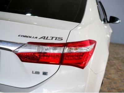 TOYOTA ALTIS 1.8E เกียร์AT ปี17 รูปที่ 3