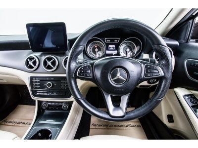 2017 MERCEDES-BENZ GLA-CLASS GLA 200  1.6 URBAN W156  ผ่อน 10,696 บาท 12 เดือนแรก รูปที่ 3