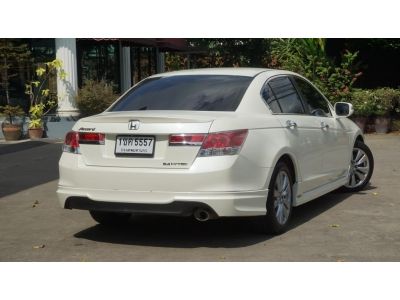 2011 HONDA ACCORD 2.4 EL NAVI *ฟรีดาวน์ แถมประกันภัย รูปที่ 3