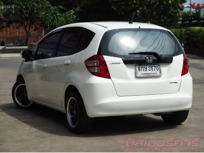 2009 HONDA JAZZ 1.5 S *ใช้เงิน 5 พันบาทออกรถ ฟรีดาวน์ แถมประกันภัย รูปที่ 3