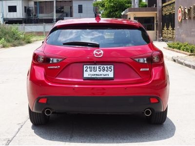 MAZDA 3 2.0 S SPORT ปี 2016 เกียร์Auto 6 Speed สภาพนางฟ้า รูปที่ 3