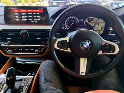 BMW SERIES 520d M SPORT 2018 รูปที่ 3