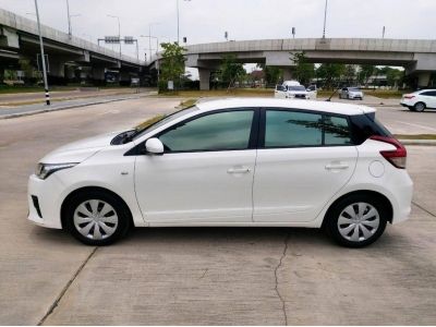 Toyota Yaris 1.2 E Auto Year 2017 รูปที่ 3