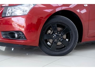 2013 CHEVROLET CRUZE 1.8LS  ผ่อน 1,819 บาท 12เดือนแรก รูปที่ 3