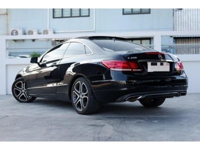 Mercedes Benz E class coupe 2.0 turbo Auto ปี 2016 รูปที่ 3