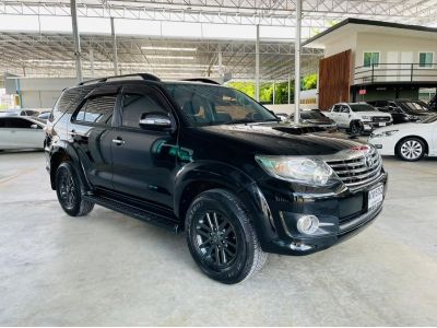 2015 TOYOTA FORTUNER  2.5V 2WD เครดิตดีฟรีดาวน์ รูปที่ 3