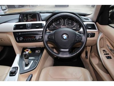 ประวัติดีจัดไฟแนนท์ได้ล้น 2015 BMW 316i 1.6 Turbo F30 AT 8 Speed สีดำ รูปที่ 3