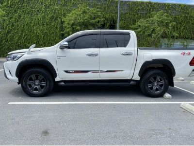 Toyota Hilux Revo 4 ประตู 2.8G 4x4 สีขาว ปี 2017 รูปที่ 3