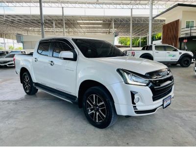 2019 ISUZU D-Max 3.0 Stealth Hi-Lander Doublecab 2WD เกียร์ออโต้ AT เครดิตดีฟรีดาวน์ รูปที่ 3