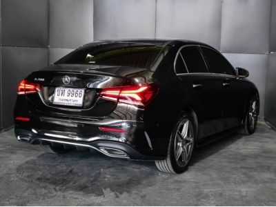 2021 Benz A200 AMG รถใหม่สภาพป้ายแดง รูปที่ 3