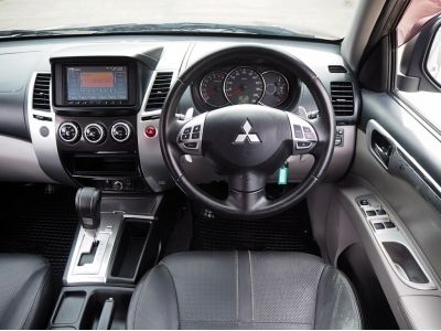 MITSUBISHI PAJERO SPORT 3.0 V6 GT NAVI ปี 2013 จดปี 2014 เกียร์ออโต้5จังหวะ SporTronic สภาพนางฟ้า รูปที่ 3