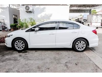 Honda Civic FB 1.8 2012 Auto รูปที่ 3