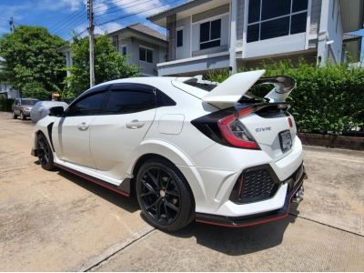 Honda CIVIC FK 1.5 Turbo Hatchback ชุดแต่ง Type R รูปที่ 3