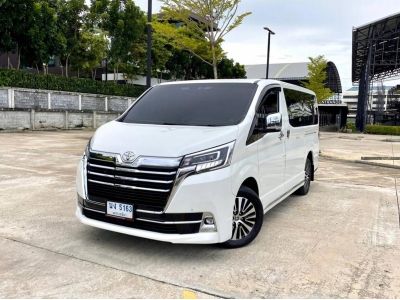 2020 TOYOTA MAJESTY 2.8 PREMIUM เครดิตดีฟรีดาวน์ รูปที่ 3