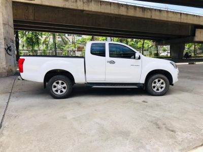 ISUZU D-MAX 1.9 L Ddi Space-Cab Hi-Lander ปี คศ.2019 รถมือเดียว ไมล์น้อย 8x,xxx km, สวยเดิมๆ ไม่เคยชน  เครื่อง เกียร์ ช่วงล่างสมบูรณ์, ฟรีดาวน์-จัดล้นได้ สนใจโทรเลยคะ   ราคาเพียง 529,000 บาท  มีไฟแนนซ รูปที่ 3