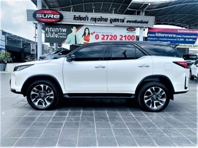 2020 FORTUNER 2.8 LEGENDER 4WD รูปที่ 3