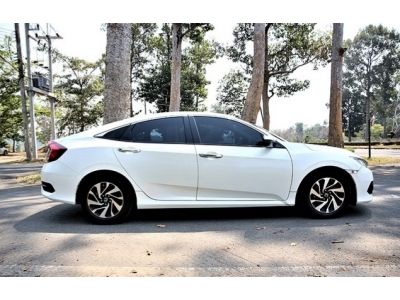 Honda Civic 1.8EL A/T ปี 2016 รูปที่ 3