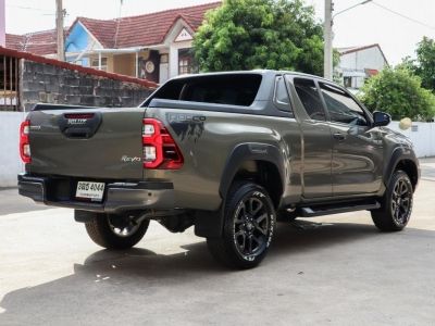 โตโยต้าชัวร์ ฟรีดาวน์ Revo C-cab 2.4 Pre Rocco A/T ปี 21 รถทดลองขับจากโตโยต้ามอเตอร์ รูปที่ 3