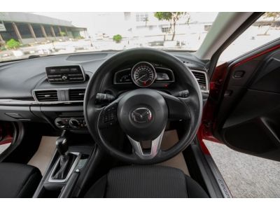 Mazda 3 2.0 E เบนซิน รูปที่ 3