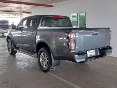 Isuzu D-Max All New Blue Power Cab-4 Hi-Lander 1.9 Ddi L ปี 20 MT (รถมือสอง ราคาดี เจ้าของขายเอง รถสวย สภาพดี ไมล์แท้) รูปที่ 3