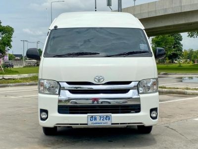 2015 TOYOTA COMMUTER 3.0 D4D เกียร์ธรรมดา MT รูปที่ 3