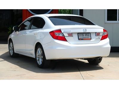 Honda Civic FB 1.8 E A/T ปี 2013 รูปที่ 3