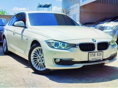 2013 BMW Series3  320d 2.0 Luxury เครดิตฟรีดาวน์ รูปที่ 3