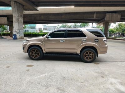 Toyota Fortuner 4×4 เครื่องยนต์ 2.7 เบนชิน รูปที่ 3